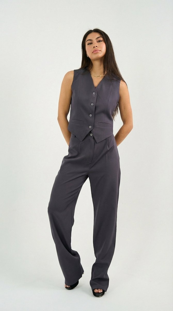 Gray Classic Vest & Pleated Straight Pants Set - Hushy Wear